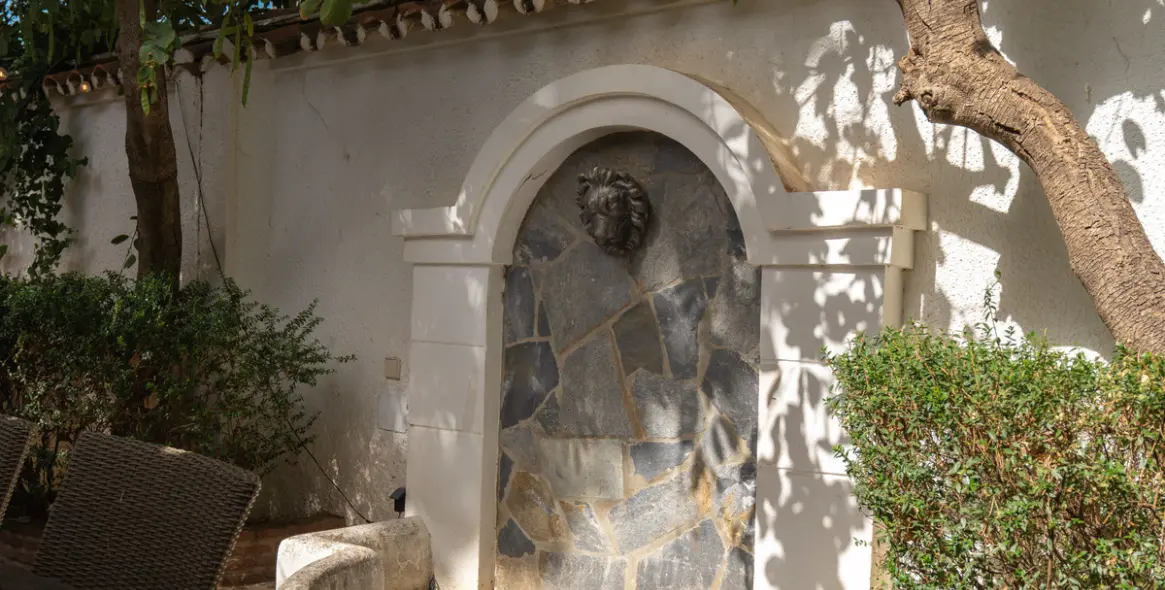 Venta de villa independiente en Sierrezuela 8