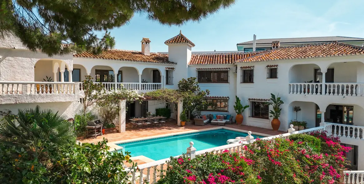 Venta de villa independiente en Sierrezuela 10