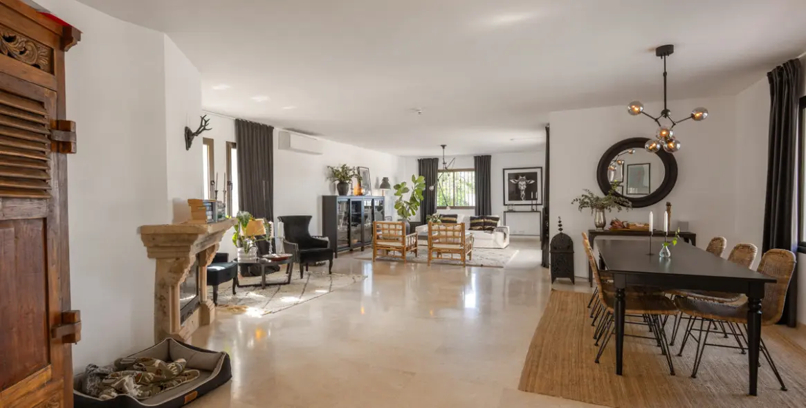 Venta de villa independiente en Sierrezuela 67