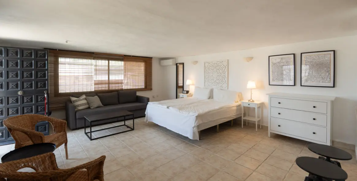 Venta de villa independiente en Sierrezuela 80