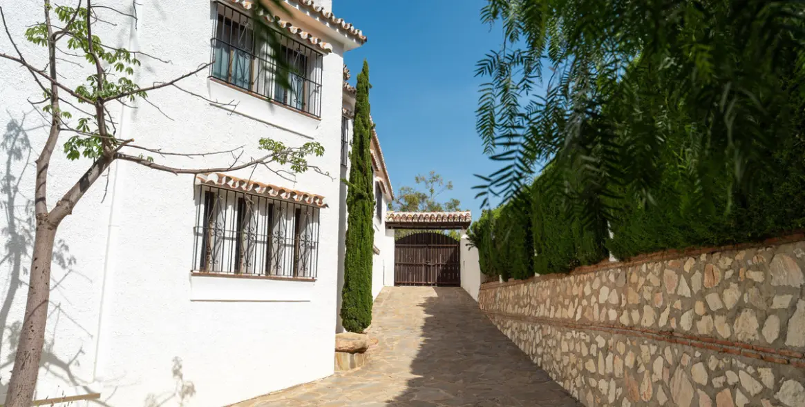 Venta de villa independiente en Sierrezuela 83