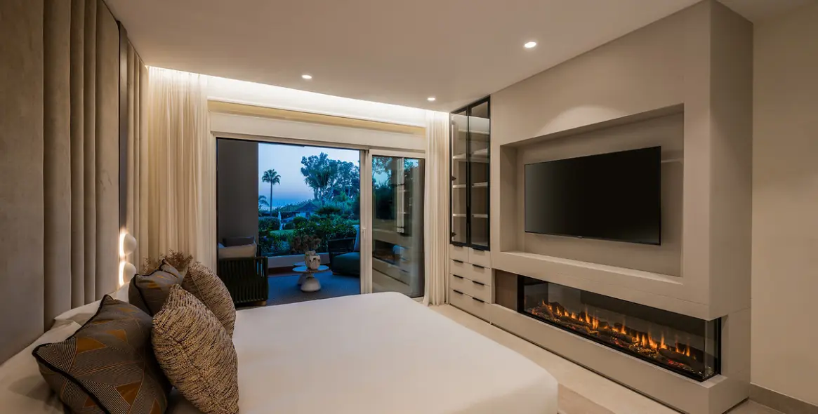 Venta de apartamento en planta baja en Estepona 28