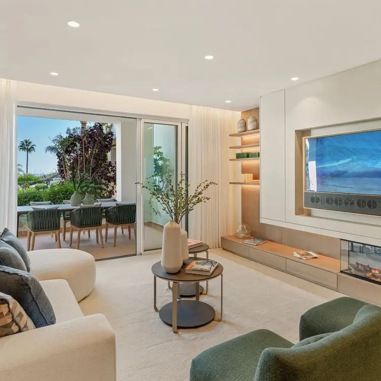 Venta de apartamento en planta baja en Estepona