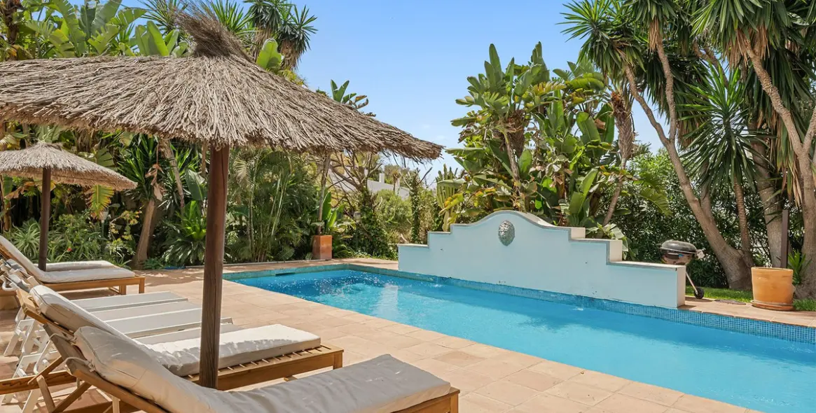 Venta de villa independiente en El Rosario 3
