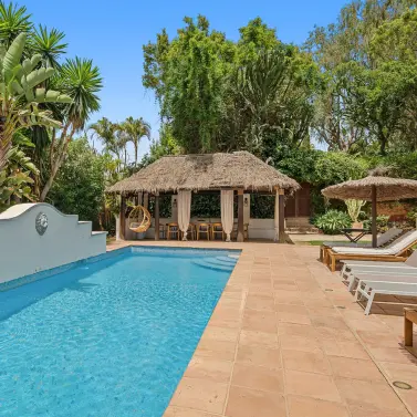 Venta de villa independiente en El Rosario