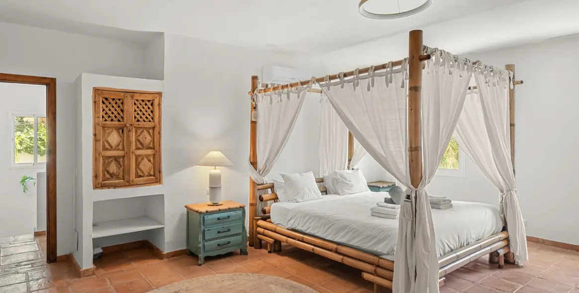 Venta de villa independiente en El Rosario 26