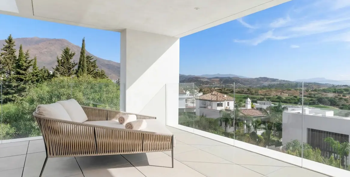 Краткосрочная аренда  отдельно стоящей виллы в Estepona 3