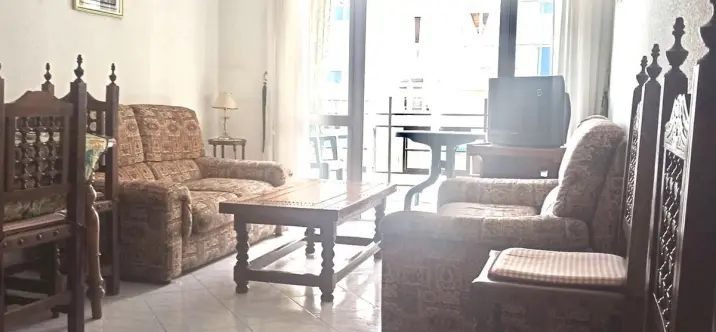 Venta de apartamento en planta media en Fuengirola 3