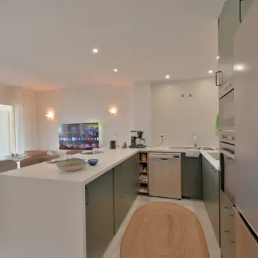 Venta de apartamento en planta media en Calahonda