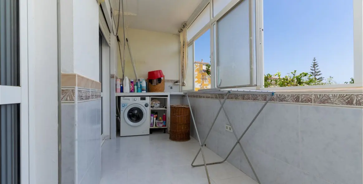 Venta de adosado en Las Lagunas 15