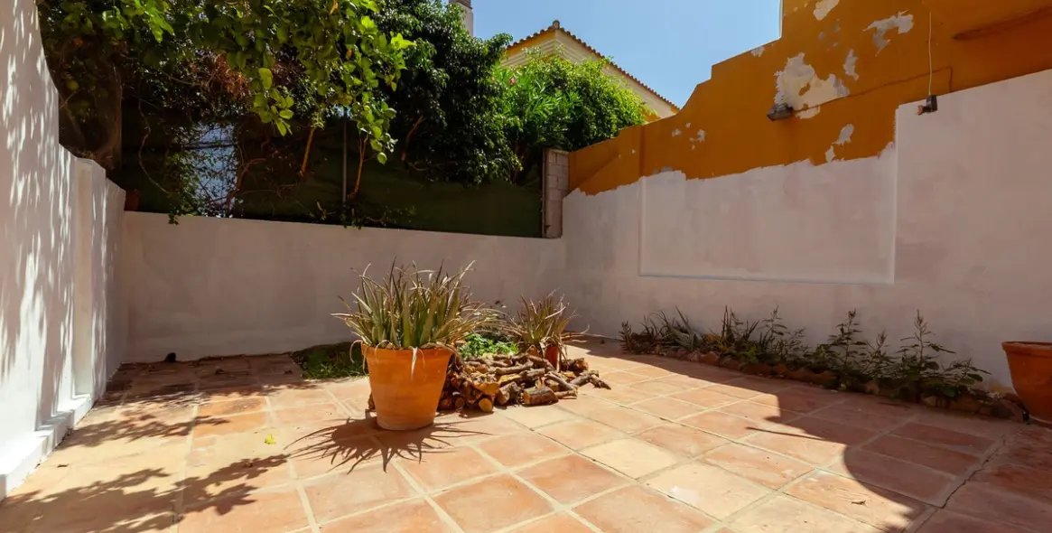 Venta de adosado en Las Lagunas 22