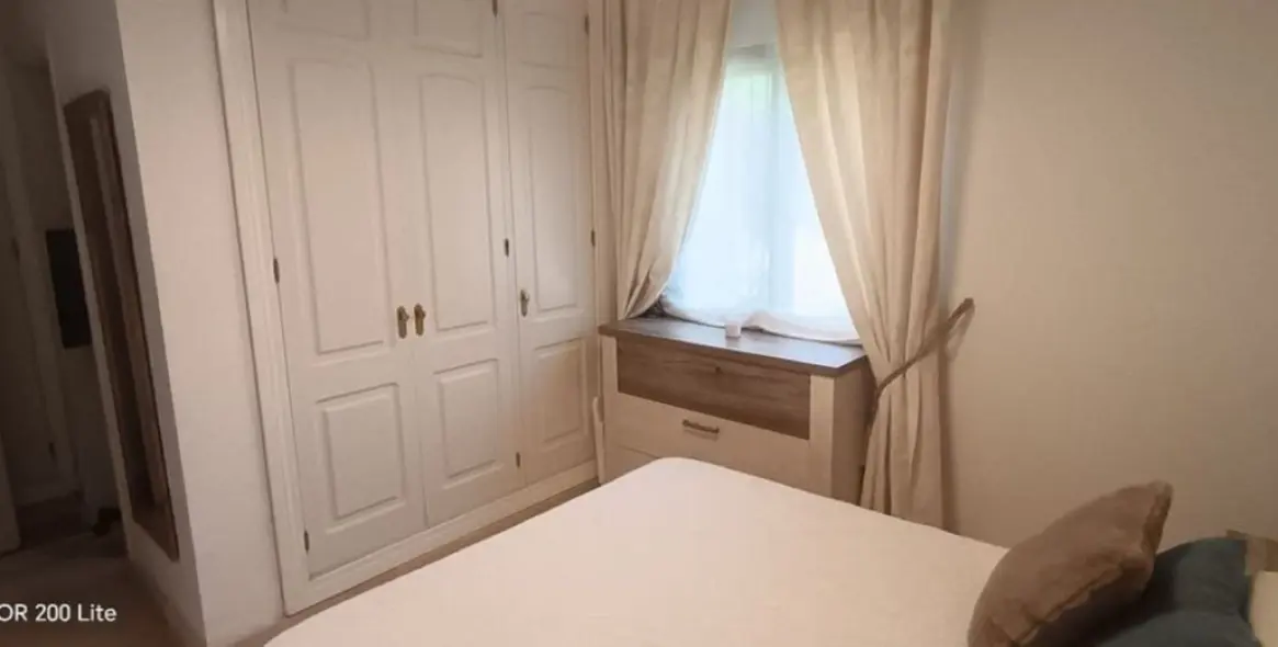 Venta de apartamento en planta media en Marbella 7
