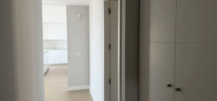 Venta de apartamento en planta media en Benalmadena Pueblo 3