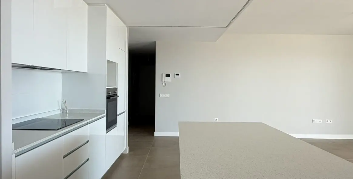 Venta de apartamento en planta media en Benalmadena Pueblo 10