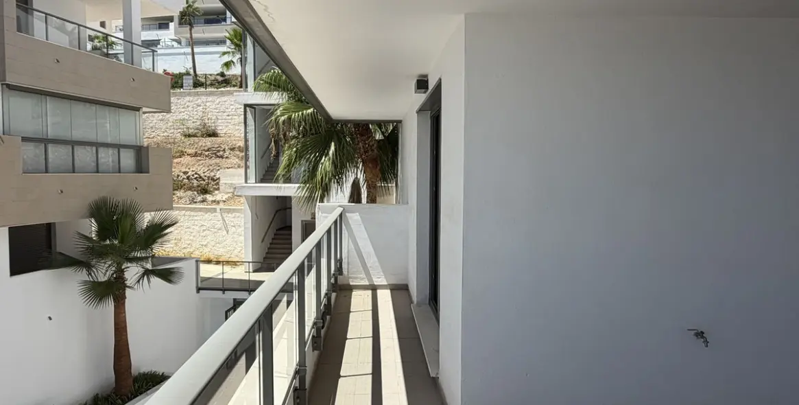 Venta de apartamento en planta media en Benalmadena Pueblo 18