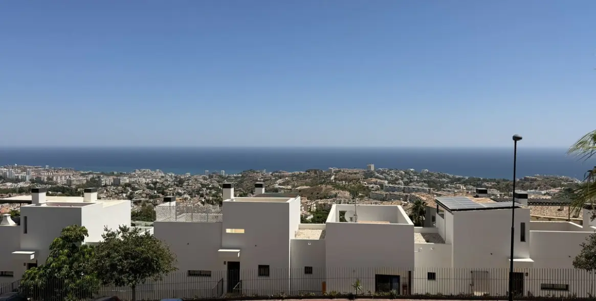 Venta de apartamento en planta media en Benalmadena Pueblo 20