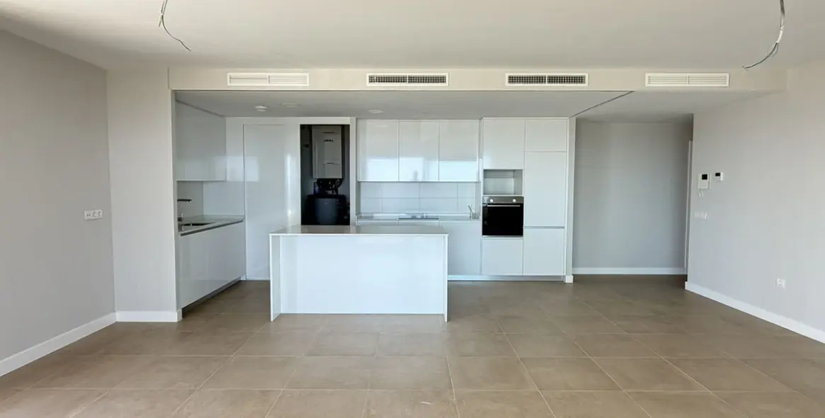 Venta de apartamento en planta media en Benalmadena Pueblo 25