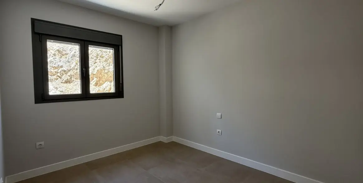 Venta de apartamento en planta media en Benalmadena Pueblo 43