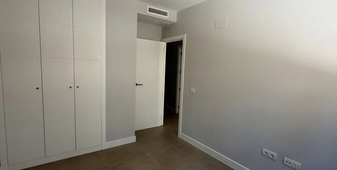 Venta de apartamento en planta media en Benalmadena Pueblo 44