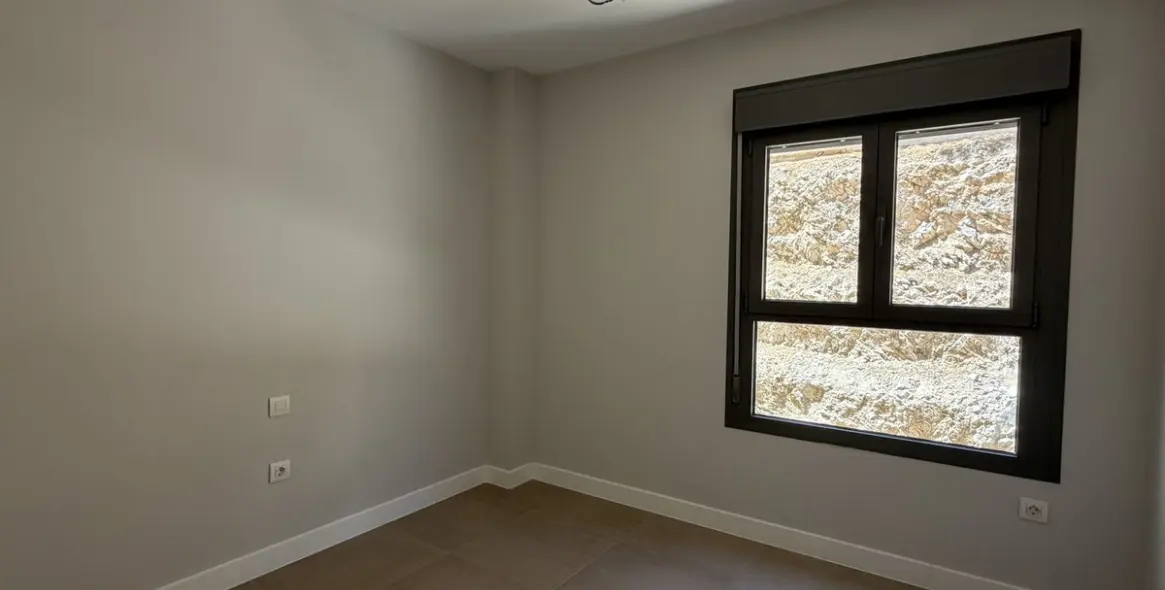 Venta de apartamento en planta media en Benalmadena Pueblo 47