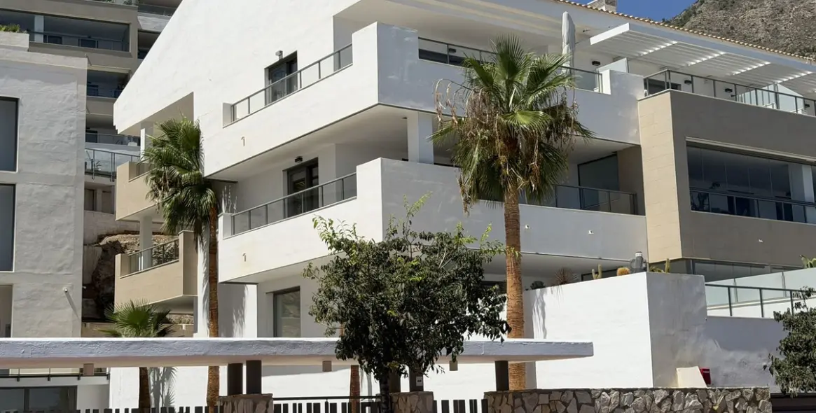 Venta de apartamento en planta media en Benalmadena Pueblo 57