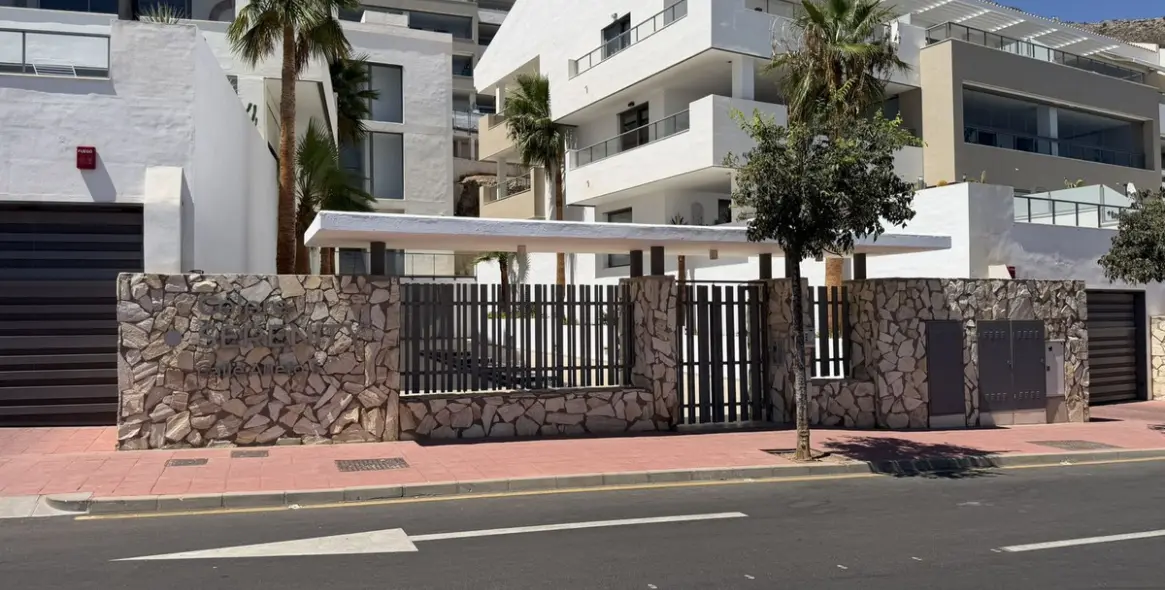 Venta de apartamento en planta media en Benalmadena Pueblo 64