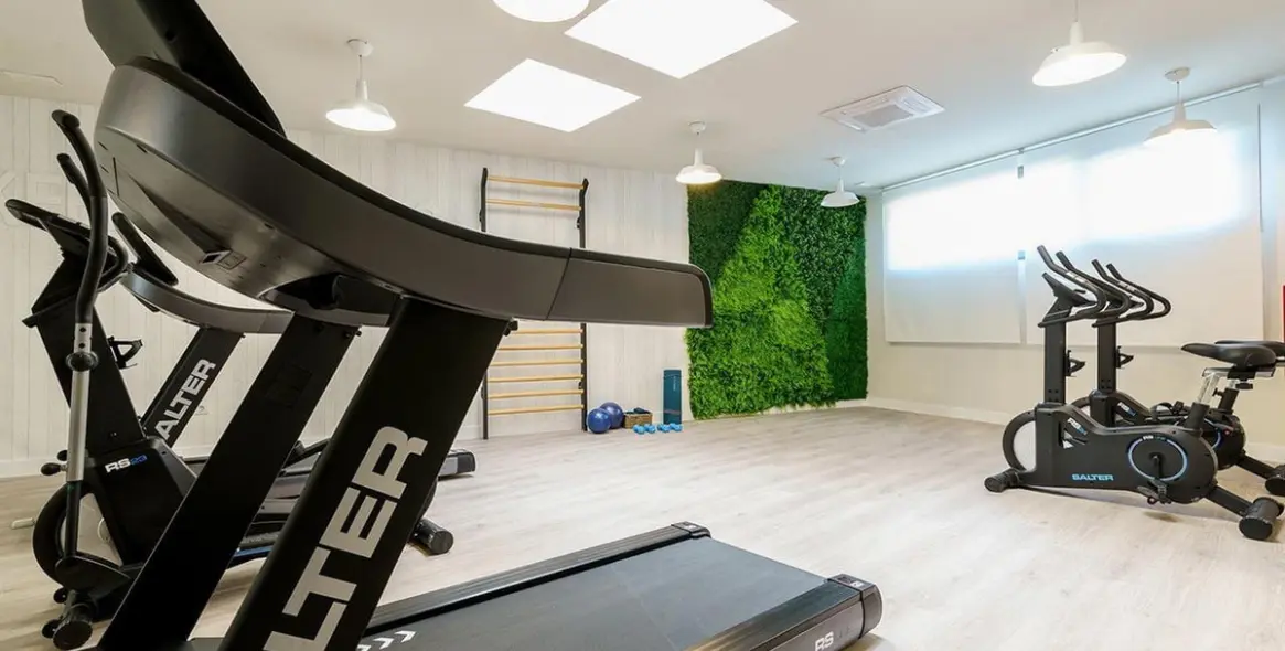 Venta de apartamento en planta media en Benalmadena Pueblo 70