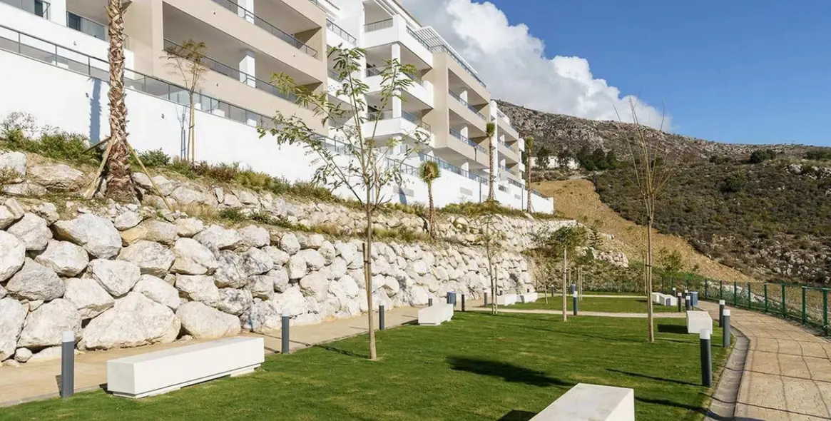 Venta de apartamento en planta media en Benalmadena Pueblo 72