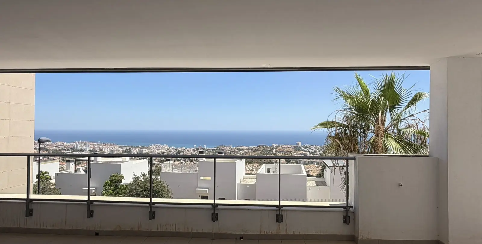 Venta de apartamento en planta media en Benalmadena Pueblo 14
