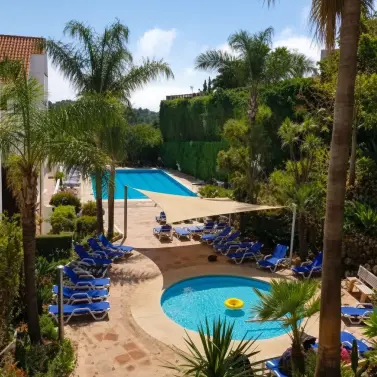 Venta de apartamento en planta media en Nueva Andalucía