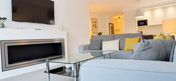 Venta de apartamento en planta media en Nueva Andalucía 4