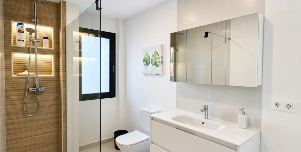 Venta de apartamento en planta media en Nueva Andalucía 7