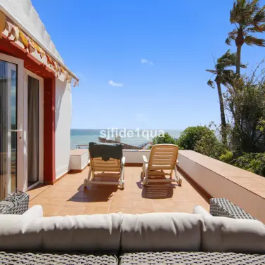 Venta de villa independiente en Estepona
