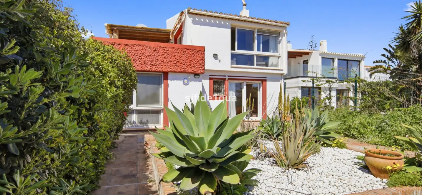 Venta de villa independiente en Estepona 4