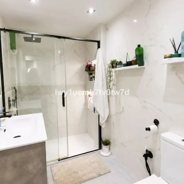 Sale of middle floor apartment in Mijas
