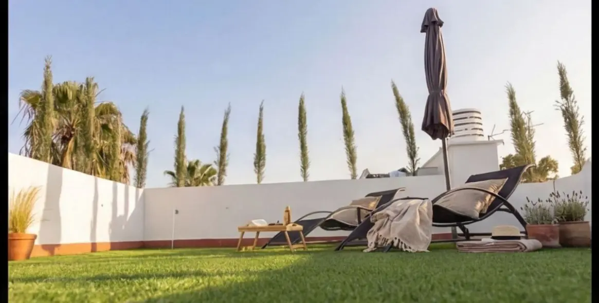 Sale of penthouse in Elviria 8