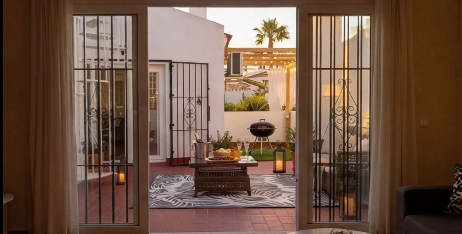 Sale of penthouse in Elviria 9
