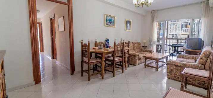 Продажа апартаментов на среднем этаже в Fuengirola 1