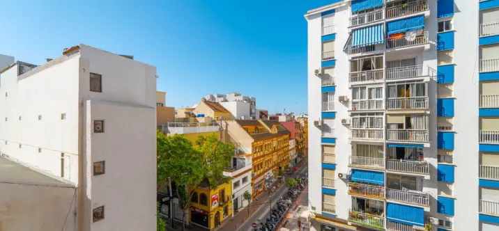 Продажа апартаментов на среднем этаже в Fuengirola 2