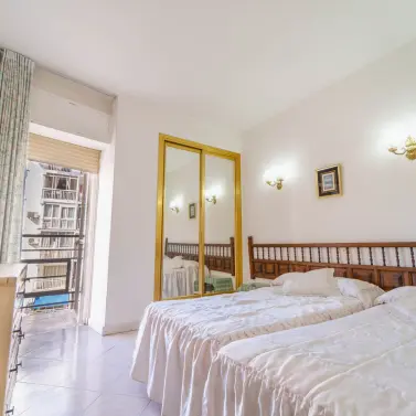 Продажа апартаментов на среднем этаже в Fuengirola