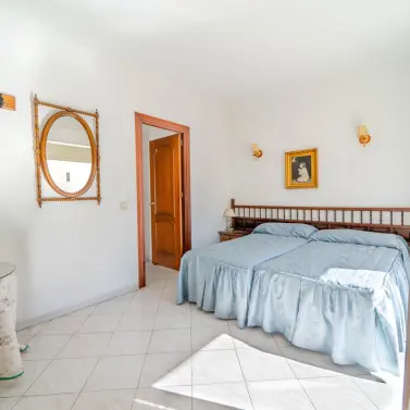 Продажа апартаментов на среднем этаже в Fuengirola