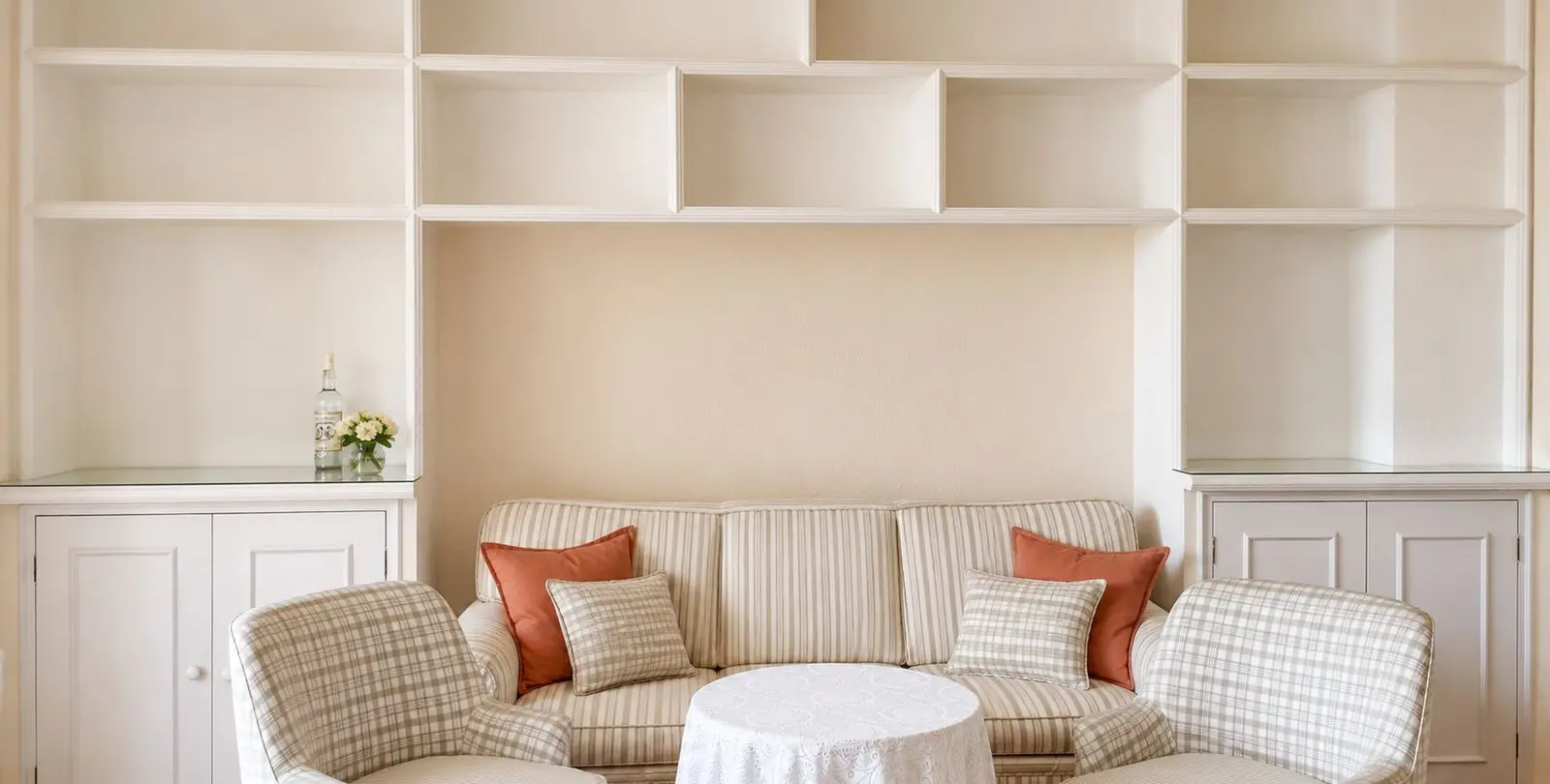 Venta de apartamento en planta media en Nueva Andalucía 6