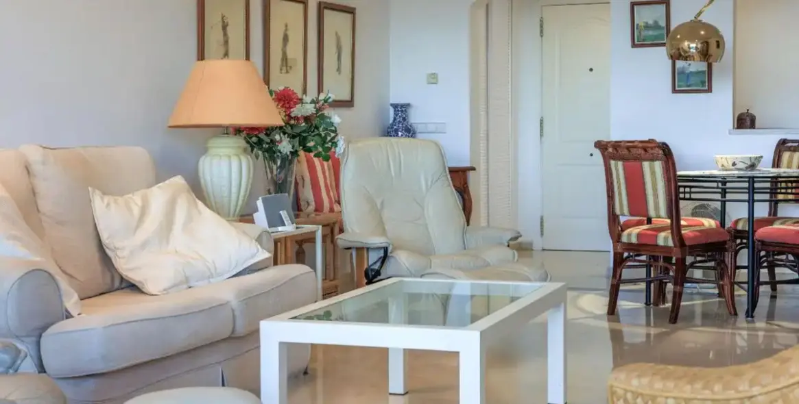 Venta de apartamento en planta baja en Los Arqueros 24