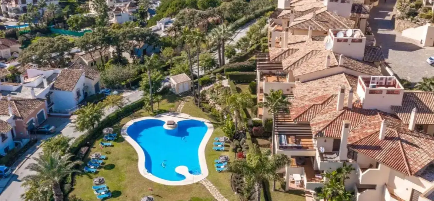 Venta de apartamento en planta baja en Los Arqueros 4