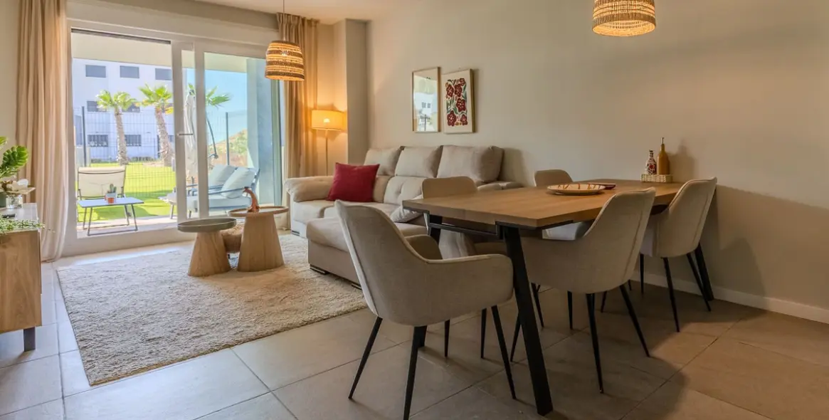 Venta de apartamento en planta baja en Estepona 6