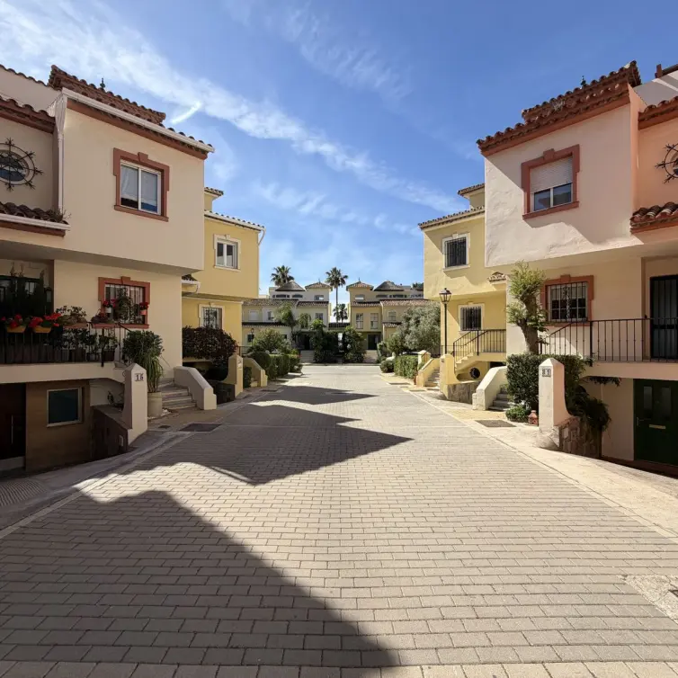 Продажа таунхауса в Estepona