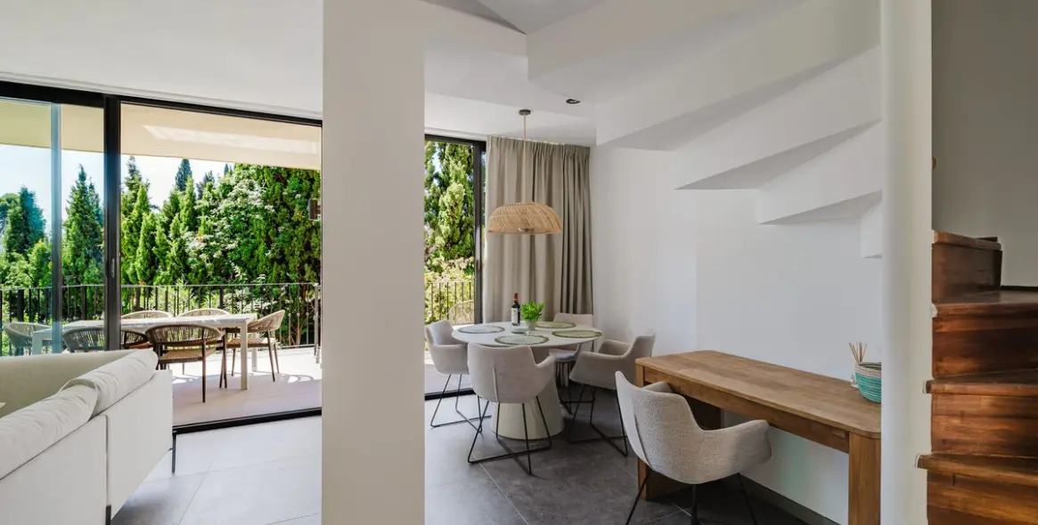 Sale of townhouse in Aloha 5