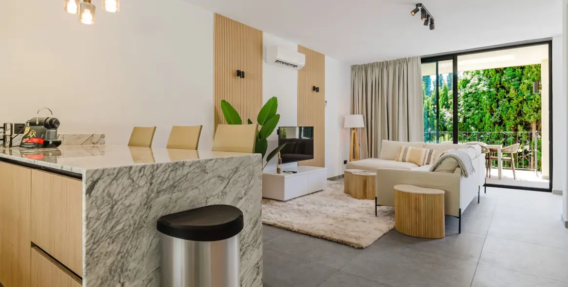 Sale of townhouse in Aloha 8