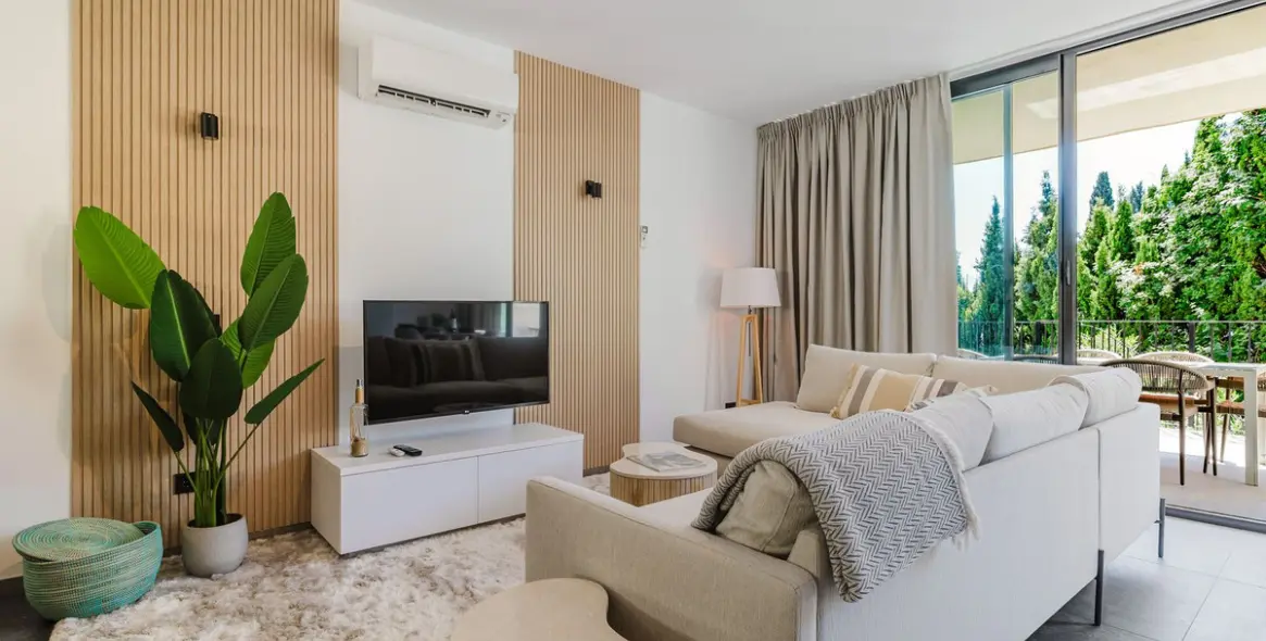 Sale of townhouse in Aloha 12