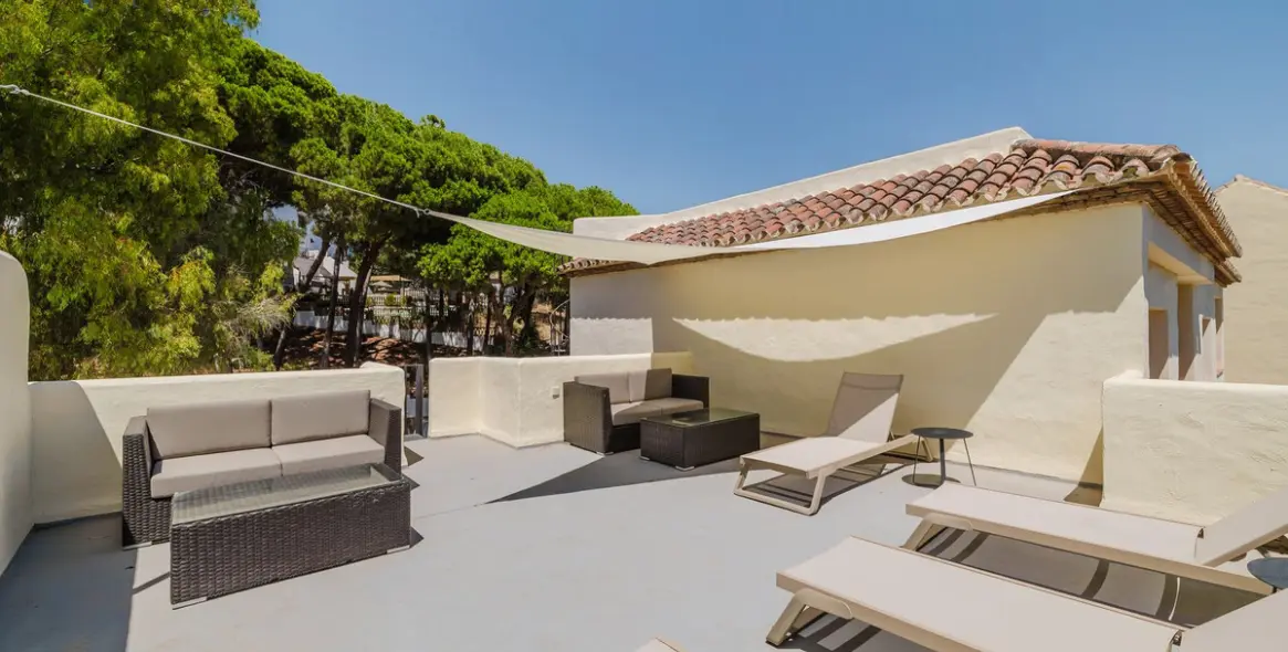 Sale of townhouse in Aloha 43